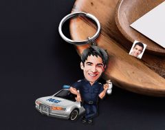 BK Gift Kişiye Özel Polis Karikatürlü Ahşap Anahtarlık-2 Sevgiliye Hediye, Arkadaşa Hediye, Doğum Günü Hediyesi