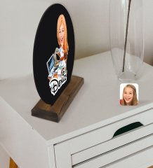 Kişiye Özel Kadın Big Boss Karikatürlü Yuvarlak Ahşap Biblo-2