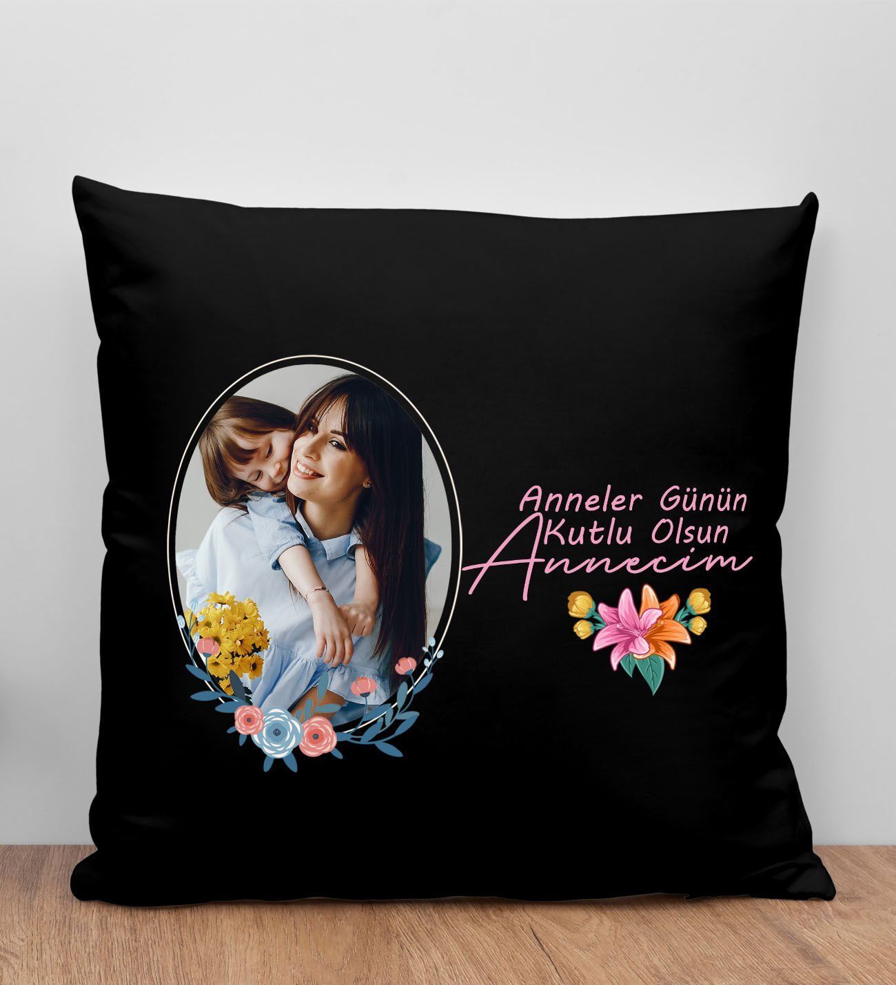 BK Gift Kişiye Özel Fotoğraflı Anneler Günü Tasarımlı Siyah Kırlent Yastık, Anneye Hediye, Ev Dekorasyonu, Anneler Günü Hediyesi-1