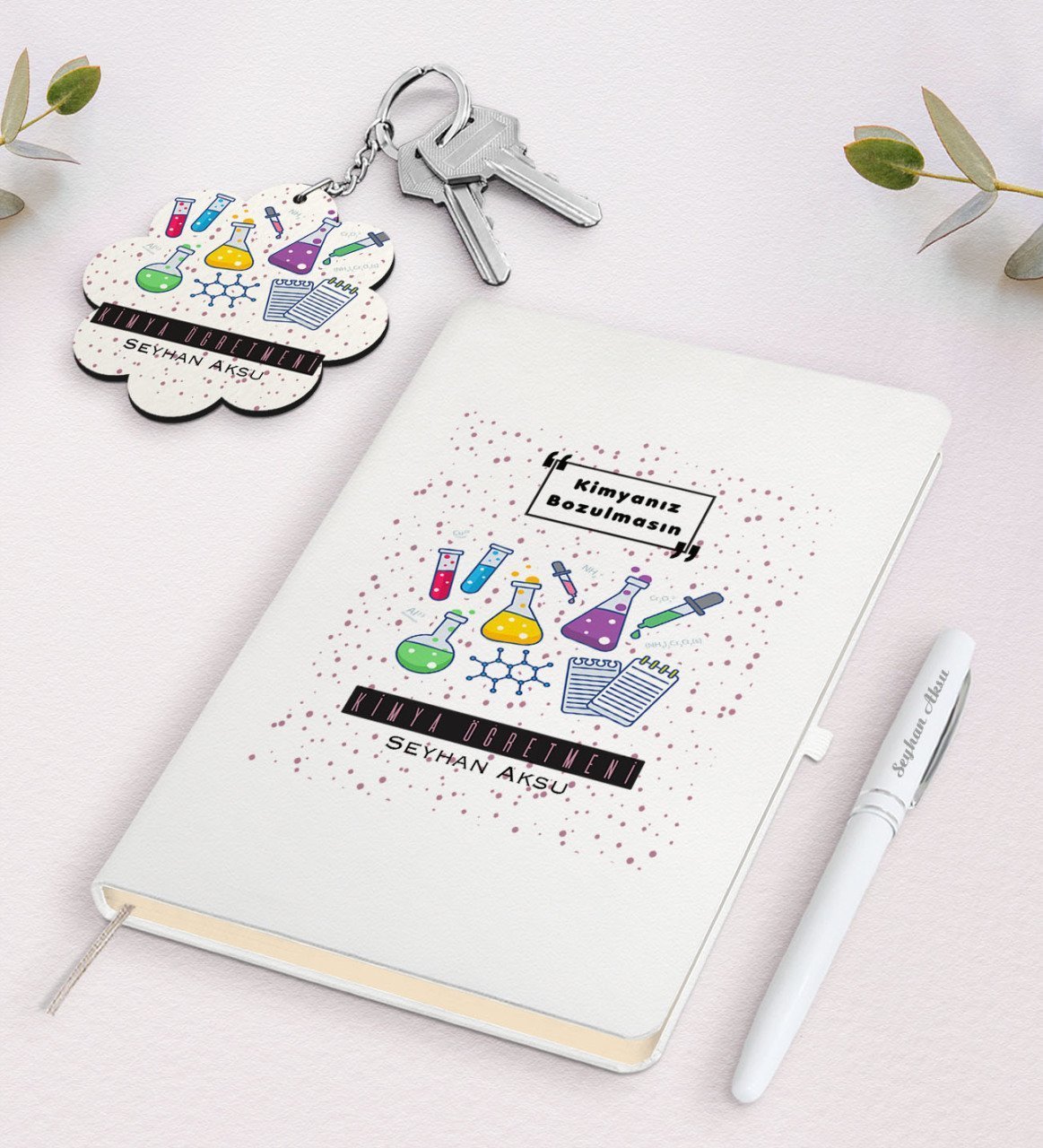 Kişiye Özel Kimya Öğretmeni Beyaz Defter Kalem Ve Anahtarlık Hediye Seti-4