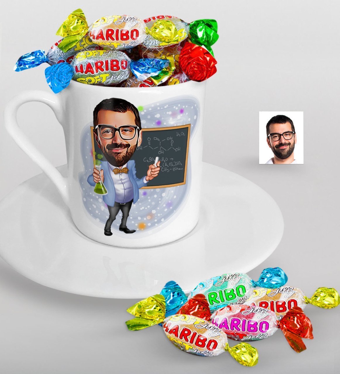 Kişiye Özel Bay Kimya Öğretmeni Karikatürlü Türk Kahvesi Fincanı ve Haribo Şeker Hediye Seti-1