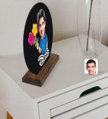 Kişiye Özel Erkek Karikatürlü Yuvarlak Ahşap Biblo-1