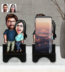 Kişiye Özel Sevgililer Karikatürlü Ahşap Biblo Telefon Standı-109