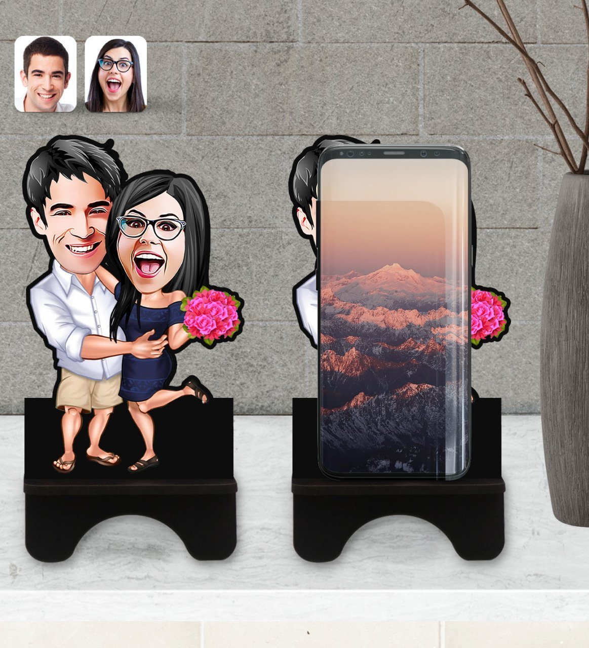 Kişiye Özel Sevgililer Karikatürlü Ahşap Biblo Telefon Standı-108