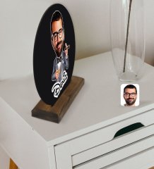 Kişiye Özel Erkek Patron Karikatürlü Yuvarlak Ahşap Biblo-3