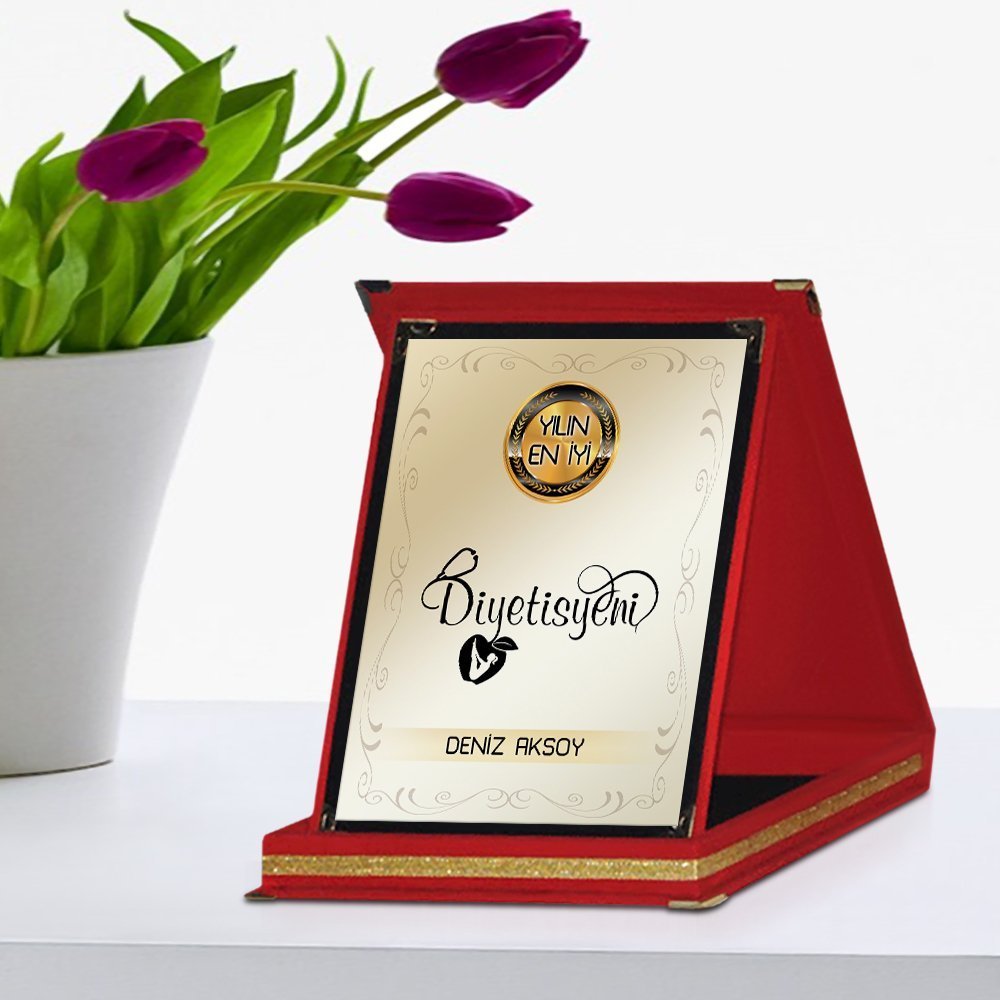 Kişiye Özel Yılın En İyi Diyetisyeni Kırmızı Plaket Ödülü