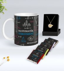 Kişiye Özel Matematik Öğretmeni Beyaz Kupa Çikolata ve İsimli Papatya Kolye Hediye Seti-11