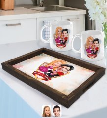 Kişiye Özel İsimli Sevgililer Karikatürlü Doğal Ahşap Tepsi ve 2’li Kupa Bardak Seti-9
