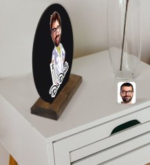 Kişiye Özel Erkek Göz Doktoru Karikatürlü Yuvarlak Ahşap Biblo-1