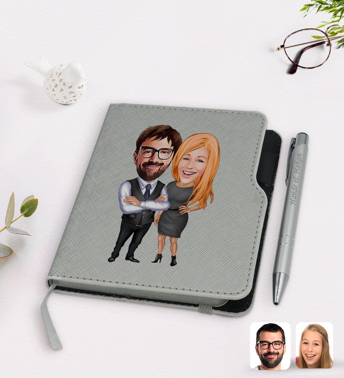 Kişiye Özel Sevgililer Karikatürlü Gri Termo Deri Defter Kalem Seti-100