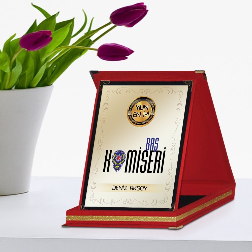 Kişiye Özel Yılın En İyi Başkomiseri Kırmızı Plaket Ödülü