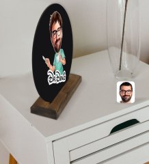 Kişiye Özel Erkek Cerrah Karikatürlü Yuvarlak Ahşap Biblo-1