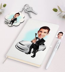 Kişiye Özel Ajan Karikatürlü Beyaz Defter Kalem ve Anahtarlık Hediye Seti