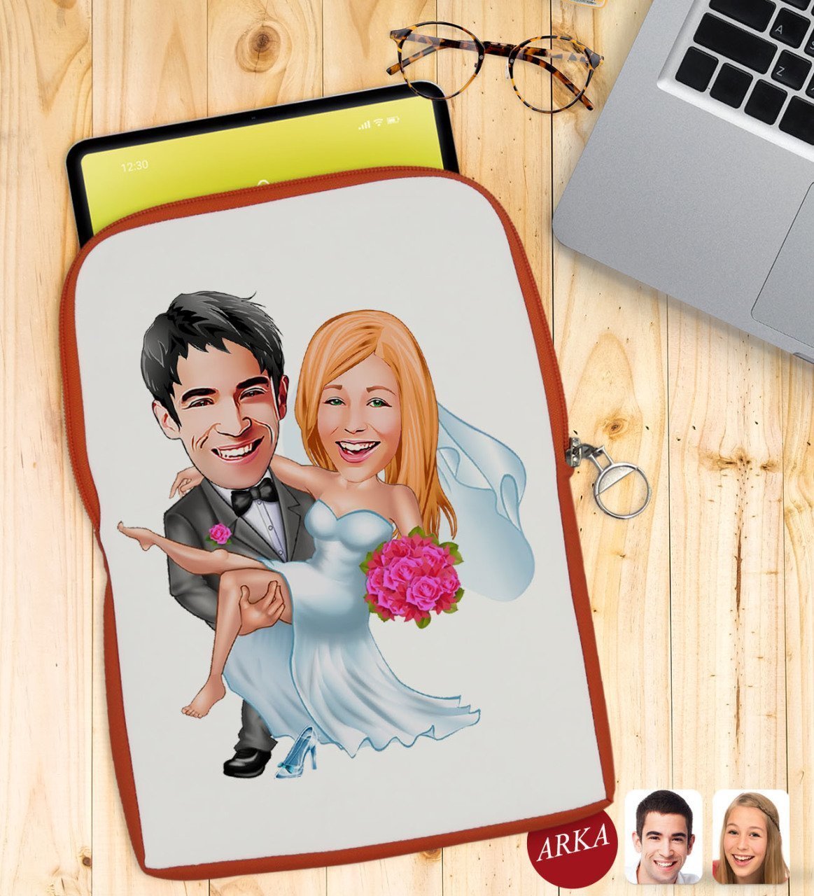 Kişiye Özel Evleniyoruz Karikatürlü Taşınabilir Koruyucu Tablet Kılıfı & Organizer Çanta - Turuncu-9