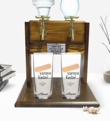 Kişiye Özel Renkli Baskılı Yaraya Kadar Tasarımlı İkili Rakı Bardağı ve Çift Musluklu Doğal Ahşap Rakı Standı-1
