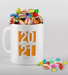 BK Gift Kişiye Özel 2023 Mutlu Yıllar Beyaz Kupa ve Haribo Şeker Hediye Seti-7