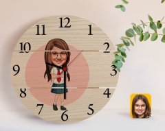 Kişiye Özel Kız Çocuk Karikatürlü Otantik Ahşap Palet Saat-6