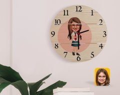 Kişiye Özel Kız Çocuk Karikatürlü Otantik Ahşap Palet Saat-6