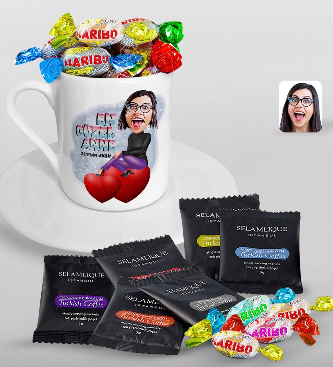 Kişiye Özel En Güzel Anne Karikatürlü Türk Kahvesi Fincanı Selamlique Karışık Türk Kahvesi ve Haribo Şeker Hediye Seti-1