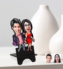 Kişiye Özel Sevgililer Karikatürlü Ahşap Biblo Telefon Standı-4