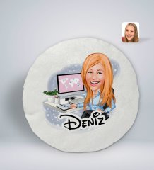 Kişiye Özel İsimli Kadın Genel Müdür Karikatürlü Yuvarlak Araç Koltuk Yastığı-1