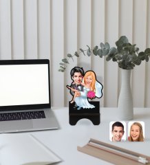 Kişiye Özel Evleniyoruz Karikatürlü Ahşap Biblo Telefon Standı-9