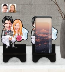 Kişiye Özel Evleniyoruz Karikatürlü Ahşap Biblo Telefon Standı-7