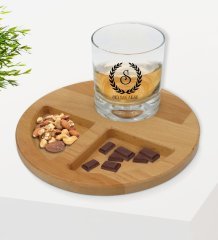 Kişiye Özel Çelenk Baş Harfli İsimli Viski Bardağı ve Doğal Masif Ahşap Yuvarlak Sunum Tabağı Çerezlik Hediye Seti-2