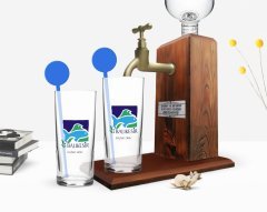Kişiye Özel Renkli Baskılı Balıkesir Tasarımlı Turistik İkili Vodka Bardağı ve Ahşap Vodka Standı Hediye Seti-1