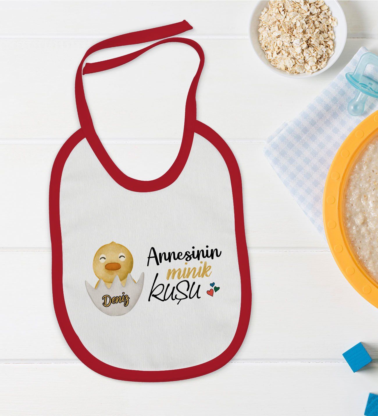BK Kids Kişiye Özel Annesinin Minik Kuşu Tasarımlı Kırmızı Bebek Mama Önlüğü-1