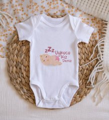 BK Kids İsimli Uykucu Kız Tasarımlı Bebek Body Zıbın - Model 1