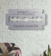 Kuaförlere Özel Jilet Figürlü Ahşap Kapı & Duvar Objesi-3