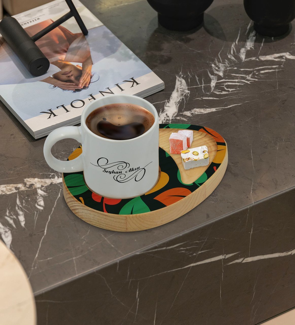 Kişiye Özel Yapraklar Tasarımlı Doğal Ahşap Tabaklı Türk Kahvesi Fincanı Sunum Seti Model 7