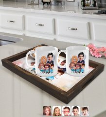 Kişiye Özel Aile Karikatürlü Doğal Ahşap Tepsi ve 2’li Kupa Bardak Seti-7