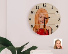 Kişiye Özel Kadın Karikatürlü Otantik Ahşap Palet Saat-33