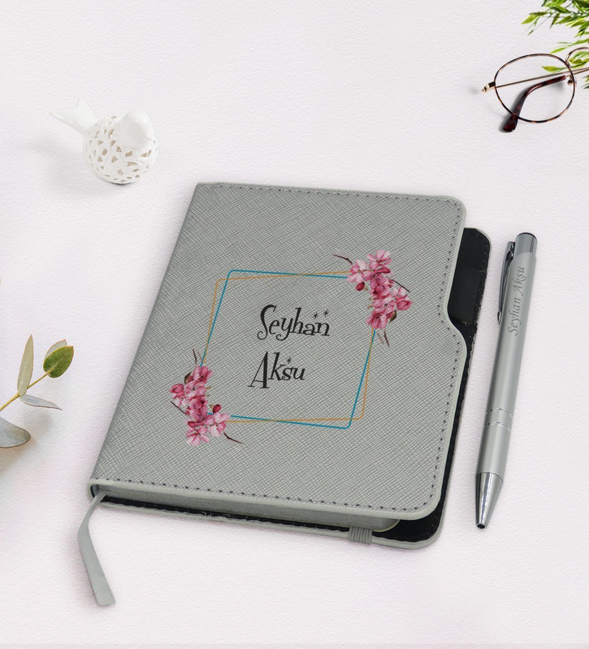 Kişiye Özel İsimli Gri Termo Deri Defter Kalem Seti-2