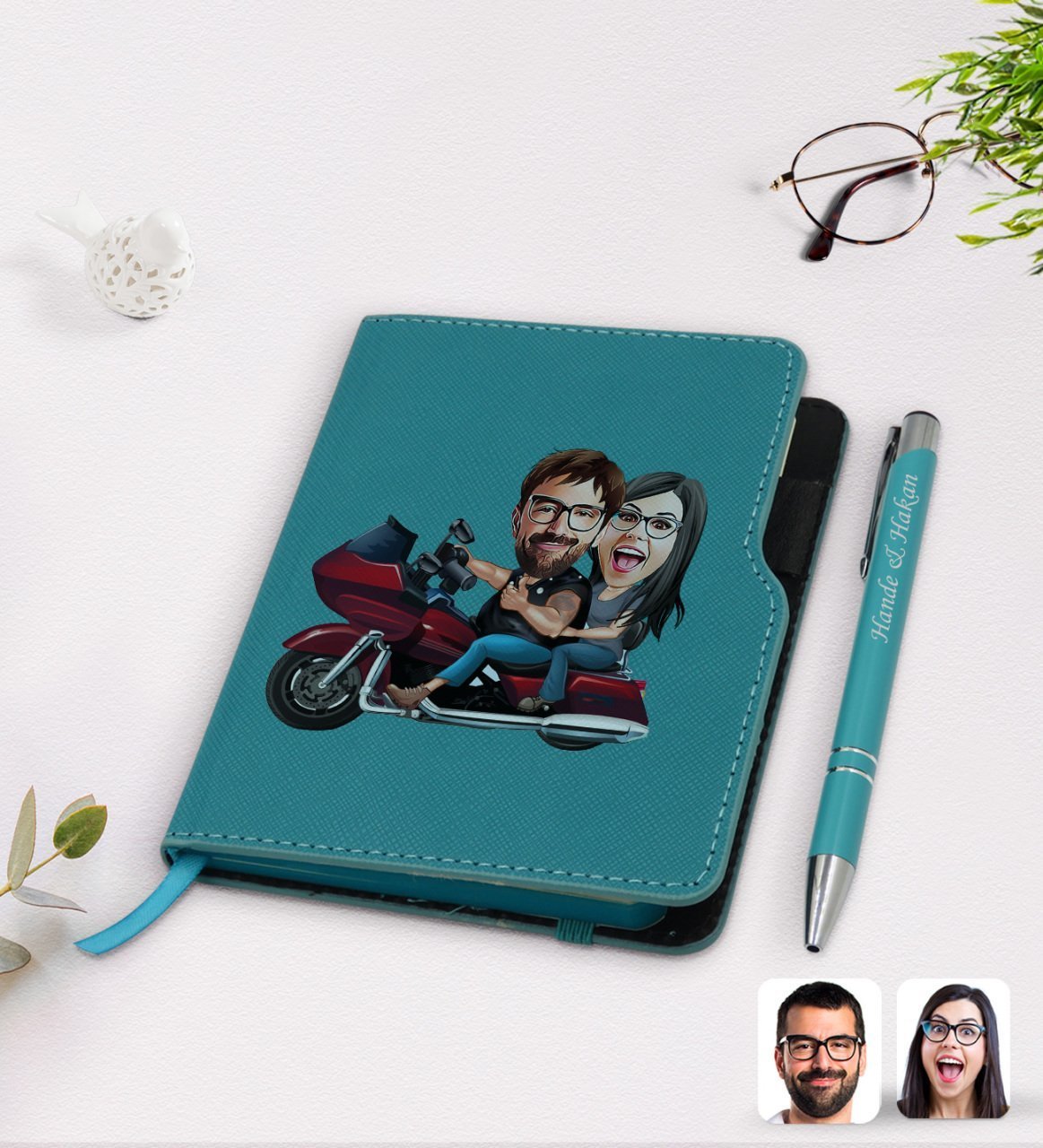 Kişiye Özel Sevgililer Karikatürlü Turkuaz Termo Deri Defter Kalem Seti-103