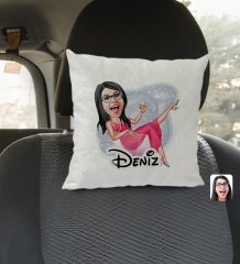 Kişiye Özel İsimli Kadın Patroniçe Karikatürlü Kare Araç Koltuk Yastığı-1
