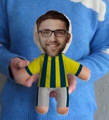 BK Gift Hediye Kutusunda Kişiye Özel Fotoğraflı Sarı Lacivert Futbolcu Bebek Yastık-1, Arkadaşa Hediye, Sevgiliye Hediye, Doğum Günü Hediyesi