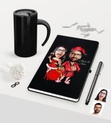 Kişiye Özel Yılbaşı Sevgililer Karikatürlü Siyah Defter Kalem Termos Mug Seti - 5