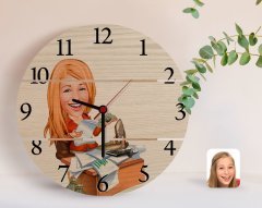 Kişiye Özel Kadın Patron Karikatürlü Otantik Ahşap Palet Saat-6
