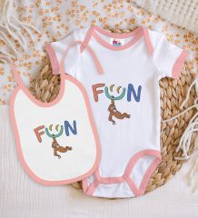 BK Kids Fun Tasarımlı Pembe Bebek Body Zıbın ve Mama Önlüğü Hediye Seti-1