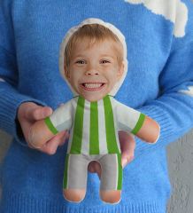 BK Gift Hediye Kutusunda Kişiye Özel Fotoğraflı Çocuk Yeşil Beyaz Futbolcu Bebek Yastık-1, Arkadaşa Hediye, Sevgiliye Hediye, Doğum Günü Hediyesi