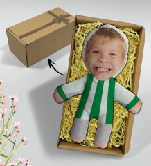 BK Gift Hediye Kutusunda Kişiye Özel Fotoğraflı Çocuk Yeşil Beyaz Futbolcu Bebek Yastık-1, Arkadaşa Hediye, Sevgiliye Hediye, Doğum Günü Hediyesi