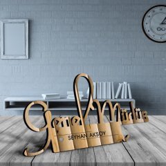 Kişiye Özel Mesleki Genel Müdür Ahşap Masa İsimliği - D9