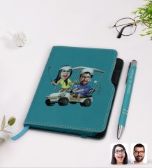 Kişiye Özel Sevgililer Karikatürlü Turkuaz Termo Deri Defter Kalem Seti-96