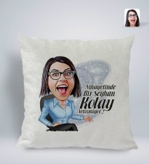 Kişiye Özel İsimli Kadın Nihayetinde Karikatürlü Kare Araç Koltuk Yastığı-2