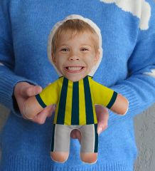 BK Gift Hediye Kutusunda Kişiye Özel Fotoğraflı Çocuk Sarı Lacivert Futbolcu Bebek Yastık-1, Arkadaşa Hediye, Sevgiliye Hediye, Doğum Günü Hediyesi