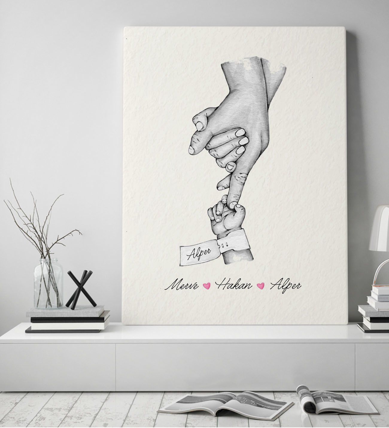 BK Gift Kişiye Özel El Ele Tutuşan Aile Tasarımlı Siyah Beyaz Kanvas Tablo-2 50x70, Anneye Hediye, Aile Hediyesi
