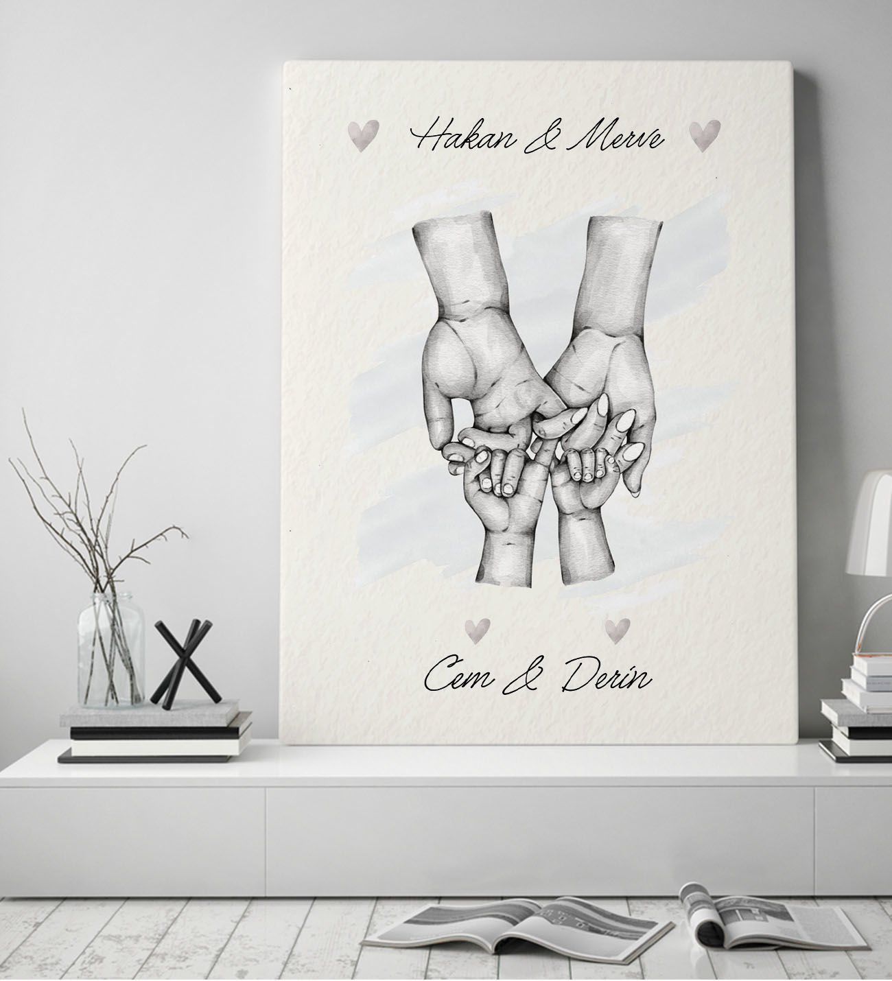 BK Gift Kişiye Özel El Ele Tutuşan Aile Tasarımlı Siyah Beyaz Kanvas Tablo-1 50x70, Anneye Hediye, Aile Hediyesi